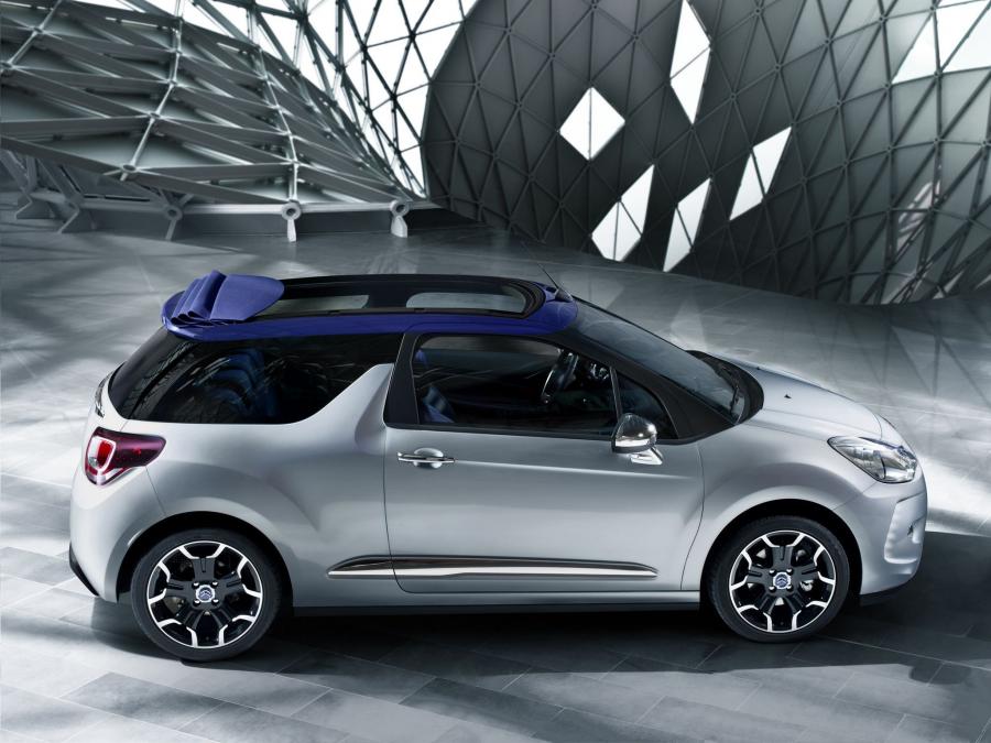  Citroen DS3 Cabrio 2012 года  (фото 12 из 115)